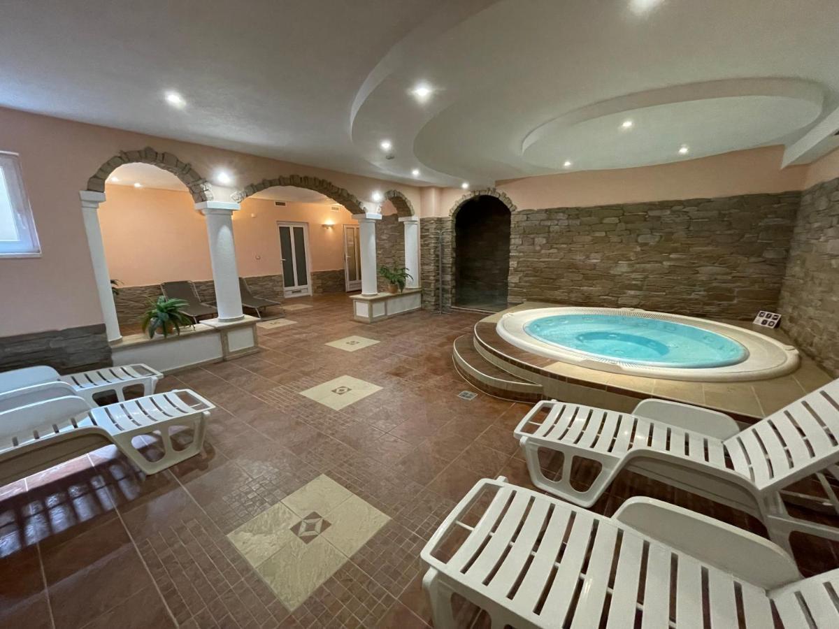 Hévíz Garda Wellness Apartmanhaz מראה חיצוני תמונה