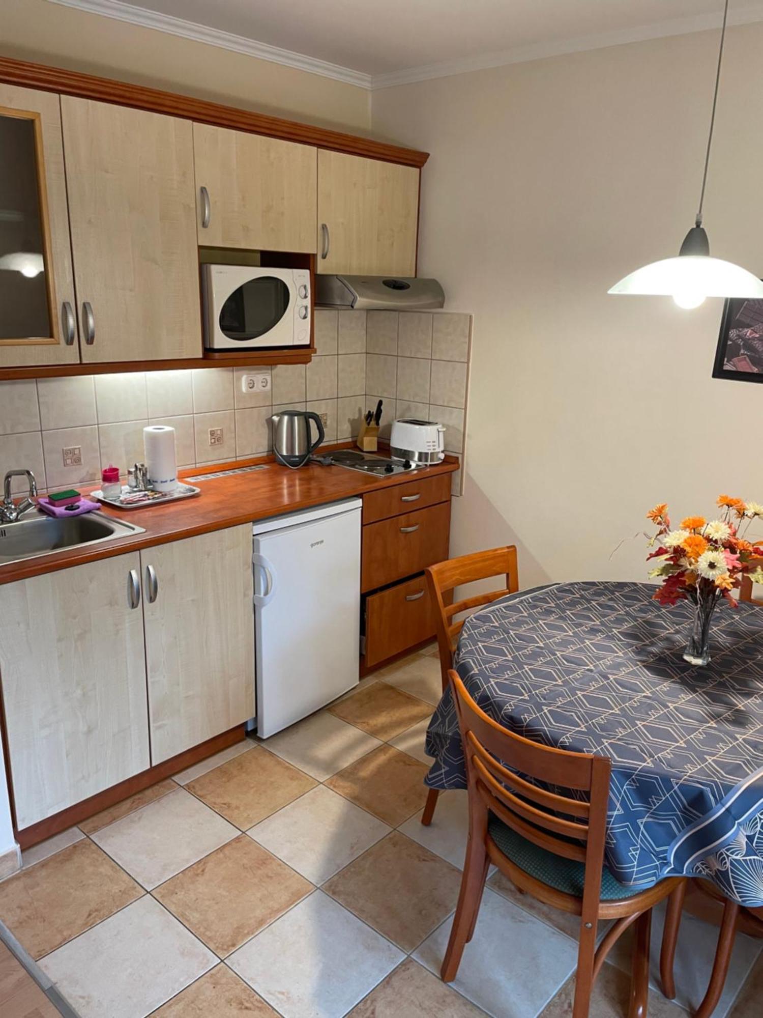 Hévíz Garda Wellness Apartmanhaz חדר תמונה
